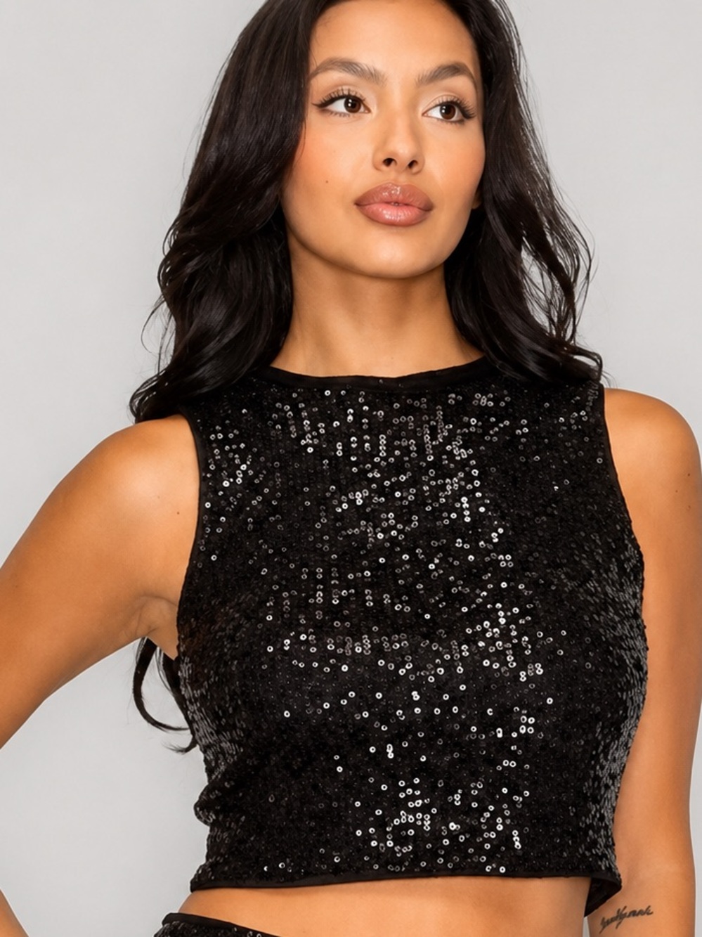 Black Sequin Sleeveless Stretch Crop Top – Party Going Out Sparkle